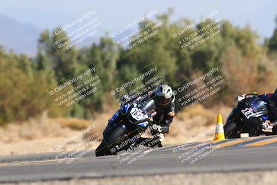 media/Jan-14-2024-SoCal Trackdays (Sun) [[2e55ec21a6]]/Turn 7 (140pm)/